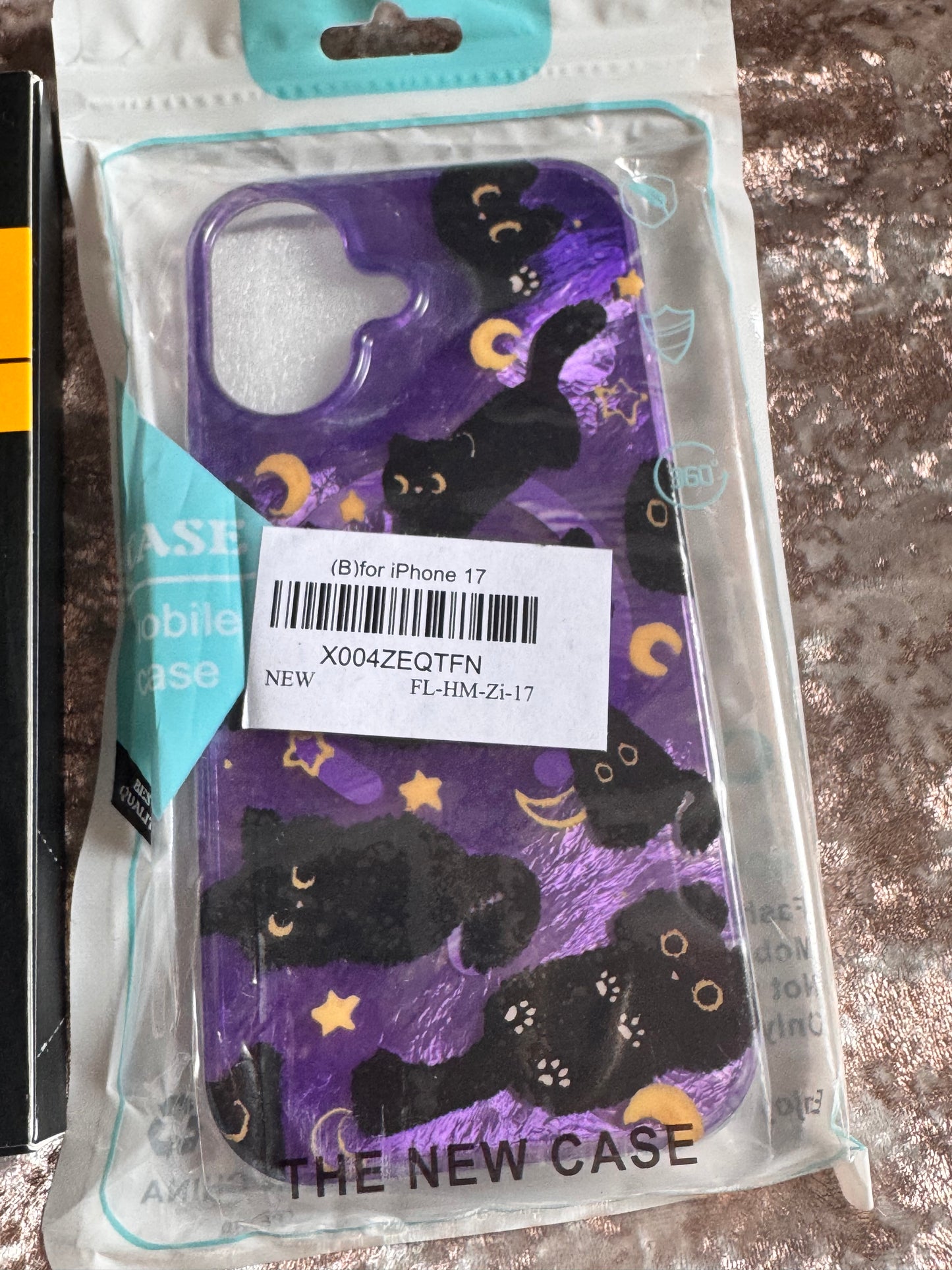 iphone 17 Purple Cat Case and Screen Protector (NEW)