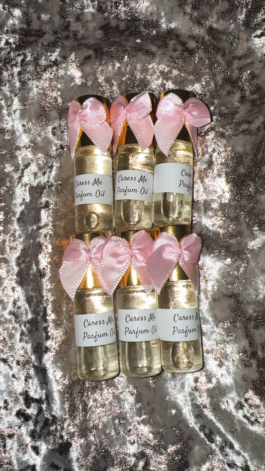 Caress Me Parfum Oil